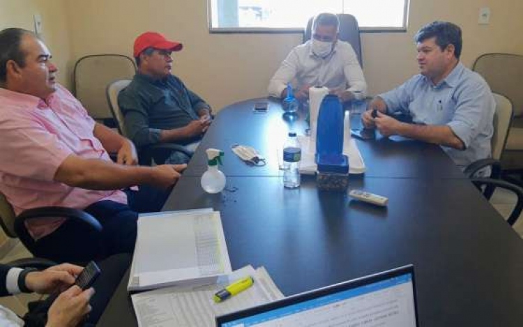 Prefeitos filiados ao Consórcio Portal do Araguaia se reúnem para prestação de contas